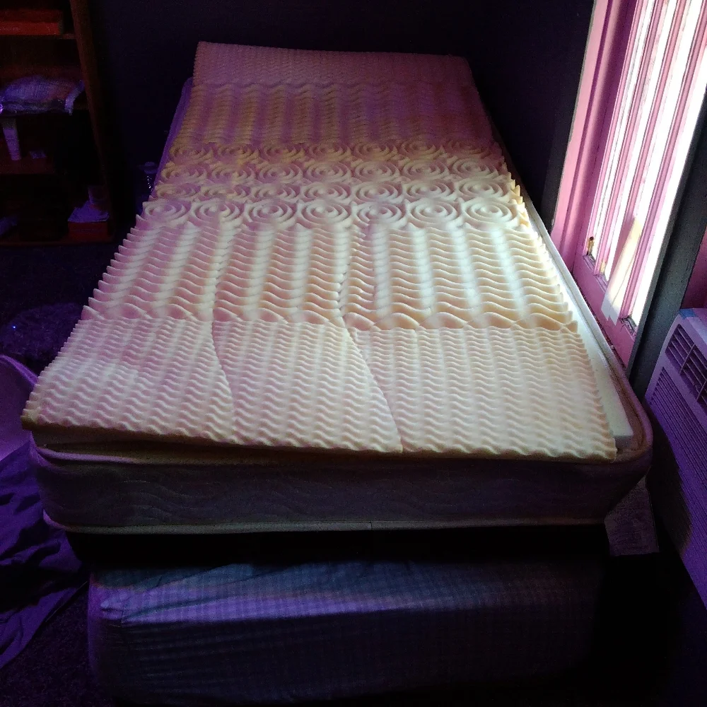 Egg crate mattress topper twin size